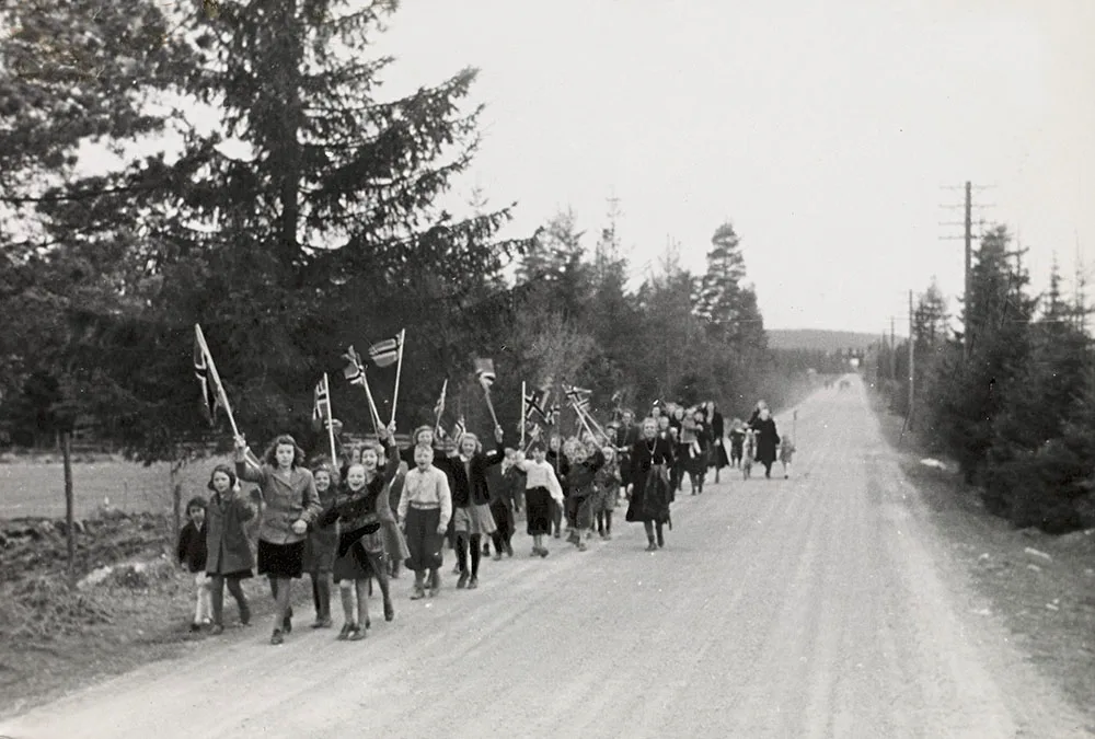 Children's parade crossing the reopened Norway–Sweden border at Magnor on May 8, 1945