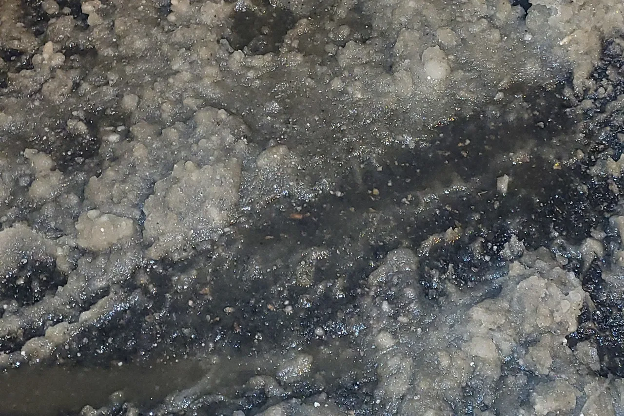 Wet, slushy snow on a road — the dreaded slaps