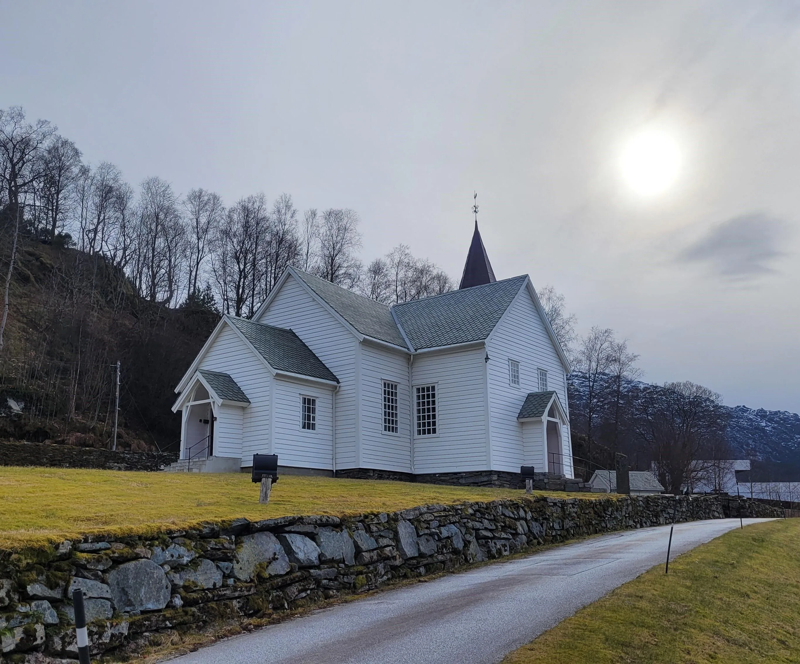 Eikefjord community and surroundings