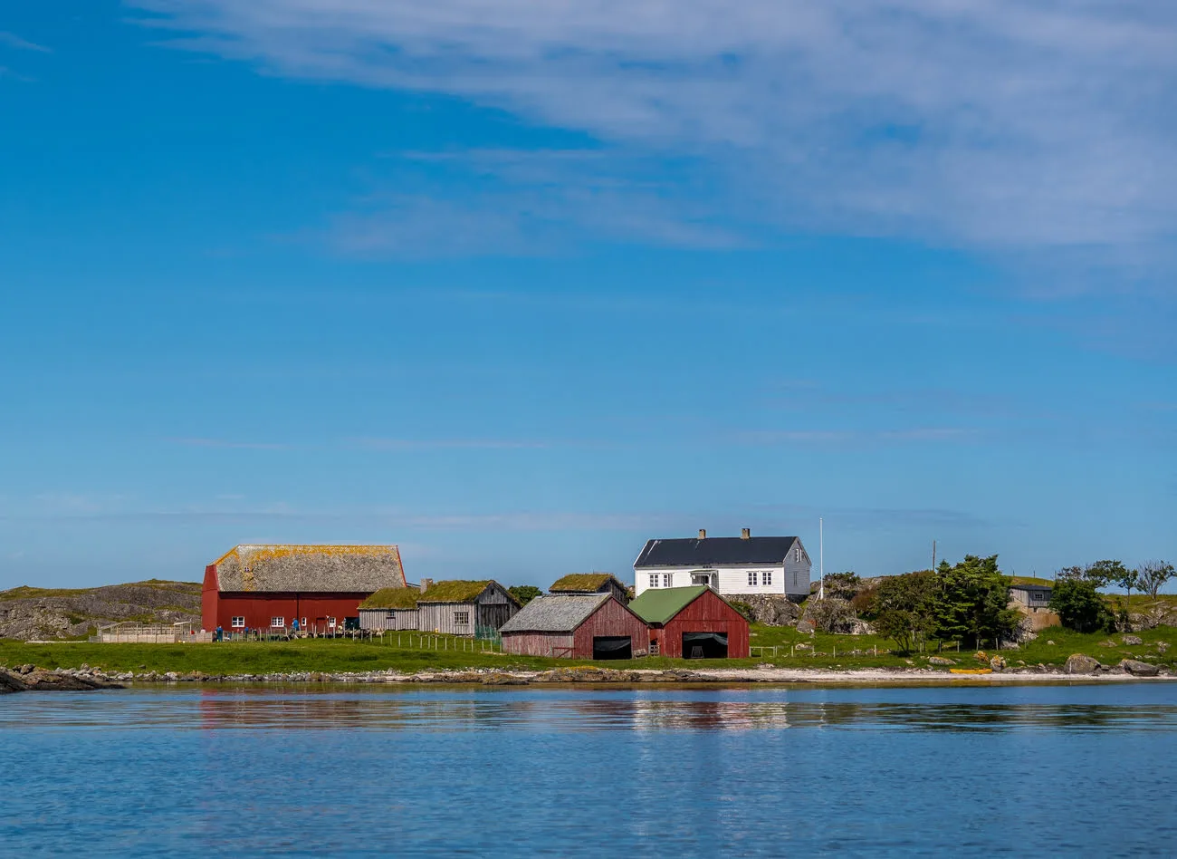Island life on Harøya