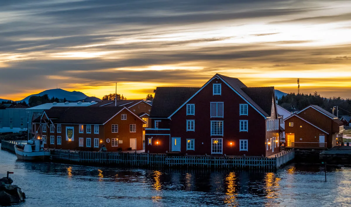 Community life on Harøya